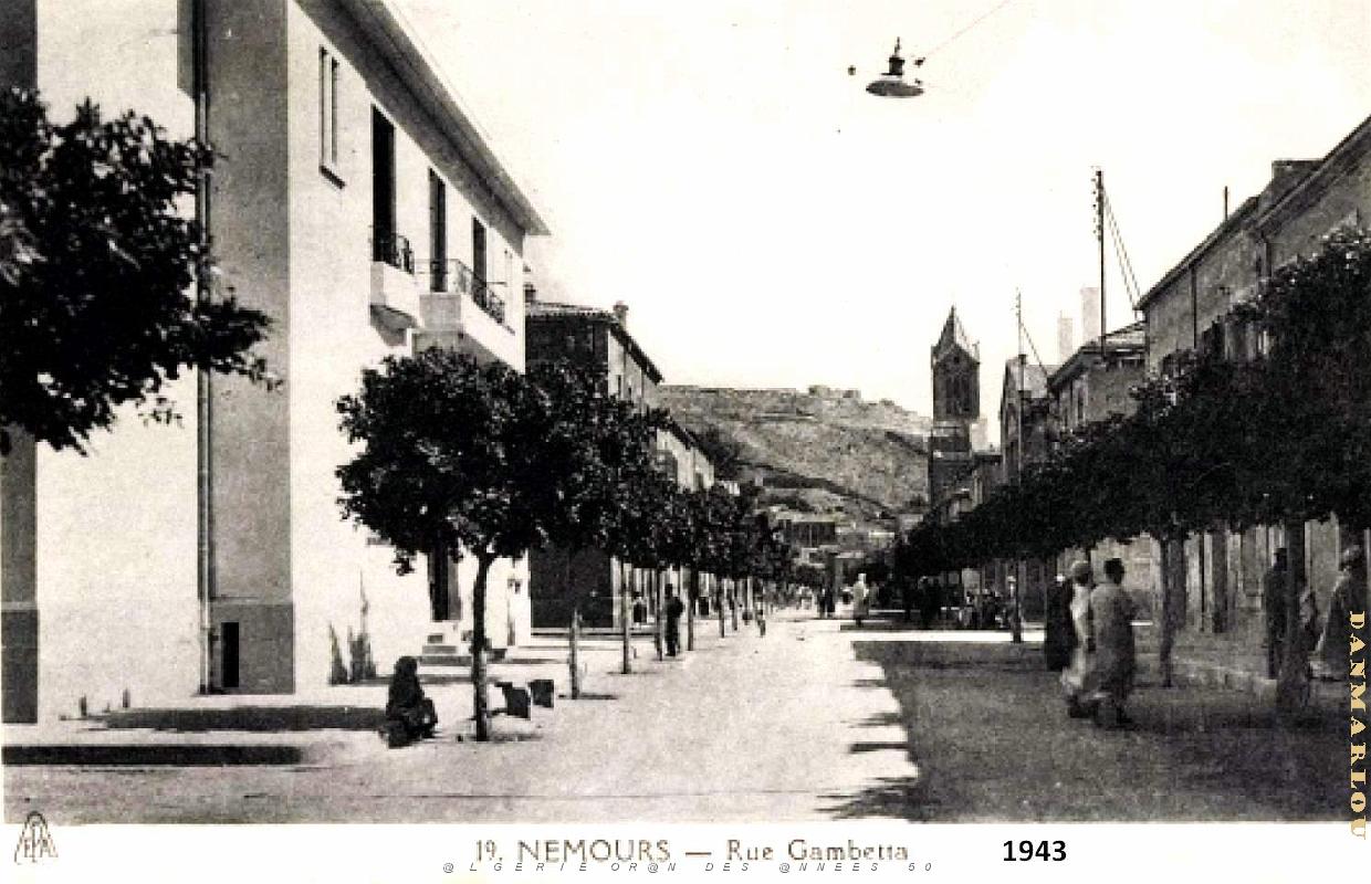 Nemours - Rue Gambetta - 1943.jpg